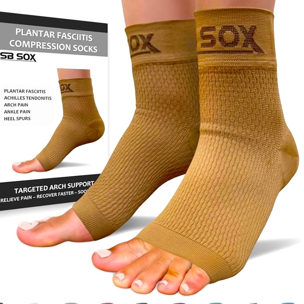 SB SOX Plantar Fasciitis Compression Socks Size Medium Nude NWT